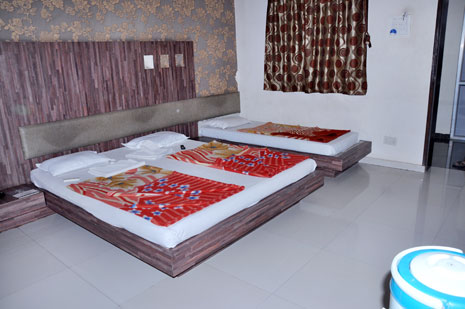 Hotel Radhe Palace Morbi Super Delux Room, Delux Room, Restaurant, Ac/Banquet, Conference Hall 